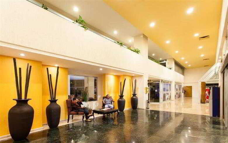 Hotel Fiesta Inn Morelia