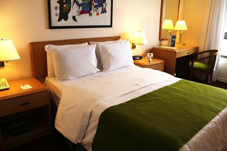 Hotel Days Inn Montevideo