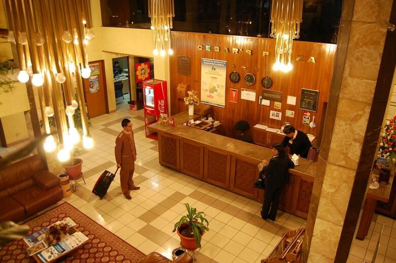 Hotel Cesars Plaza