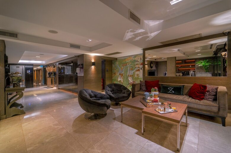 Hotel Zeybek