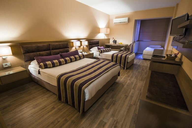 Hotel Zeybek