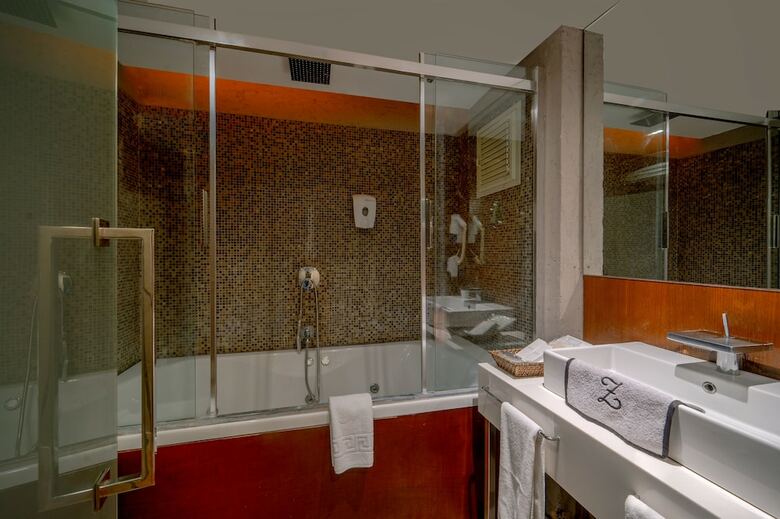 Hotel Zeybek