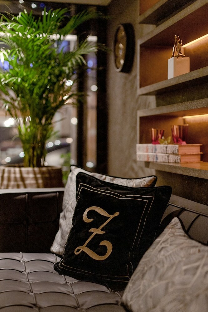Hotel Zeybek