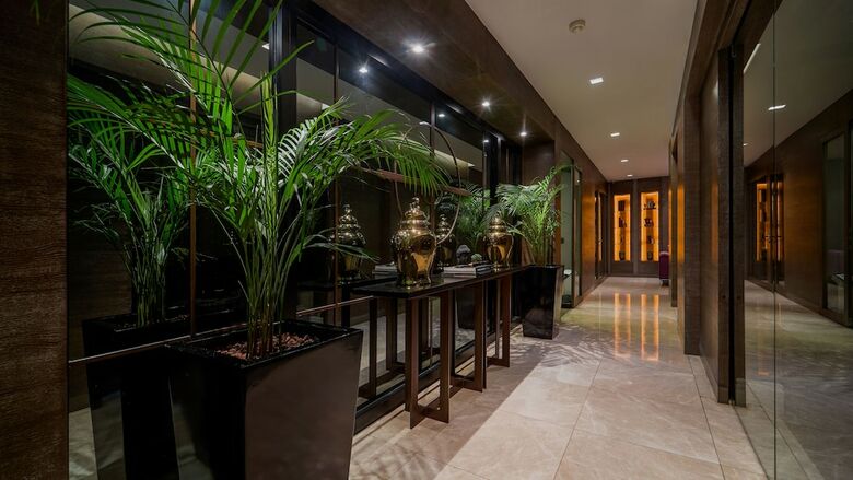 Hotel Zeybek