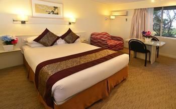 Hotel Best Western Twin Towers Inn