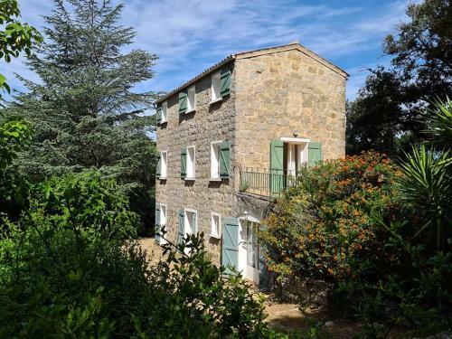 Villa Maison de Caract�re Avec Piscine