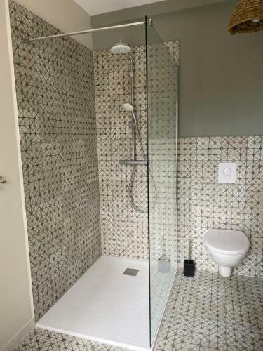 Hostal Maison L�onard Du Ventoux