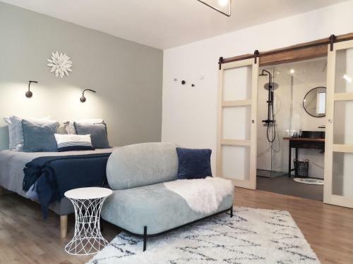 Bed & Breakfast Aux Champ�s