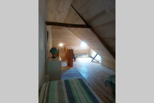 Maisonnette Au C?ur de La Cit� M�di�vale.