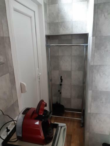 Apartamento Maison Studio Sedan Meubl� 14m2 Independant