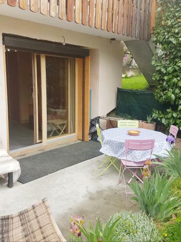 Apartamento Chaleureux 2 Pi�ces Avec Terrasse � Seez