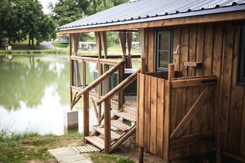 Whaka Lodge
