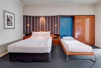 Aparthotel Regents Court Sydney