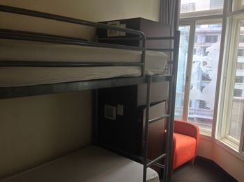Albergue 790 On George Backpackers