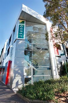 Aparthotel Adara Camperdown Hotel