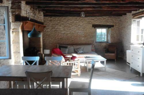 Gites � Saint L�on Sur Vezere