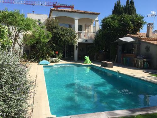 Hostal Villa Kalimera