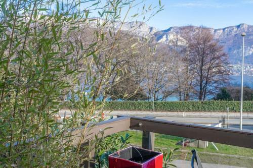 Luxury Villa With Lake View Classified 3 Stars