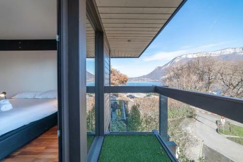Luxury Villa With Lake View Classified 3 Stars