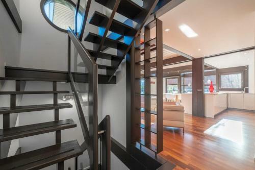 Luxury Villa With Lake View Classified 3 Stars