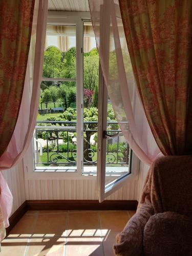 Bed & Breakfast Sous Les Remparts