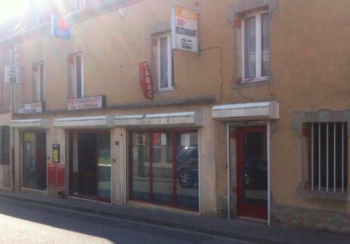 Maison Plein Centre Du Village, Soligny La Trappe