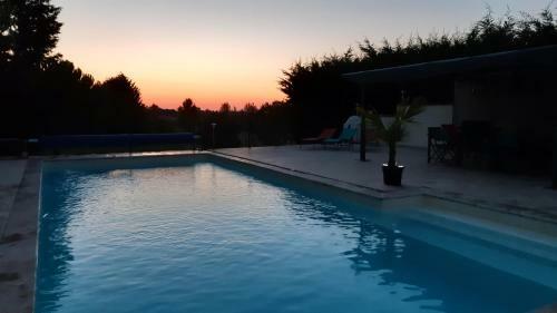 Cap-les Engreffieres - Piscine - Terrasse de R�ve