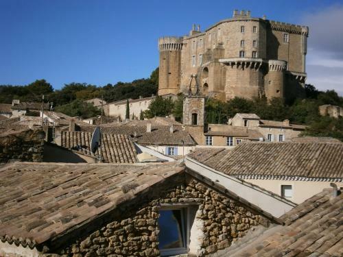 Bed & Breakfast Les Aigui�res En Provence