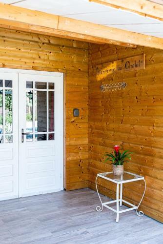 � Chalets De Provence
