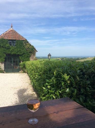 Hostal L Ancienne Auberge