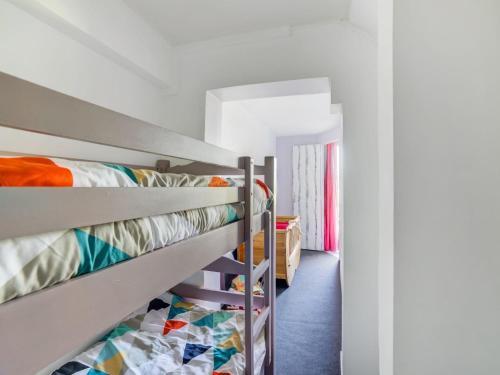 Cozy Apartment In Th�dirac With A Shared Swimming Pool