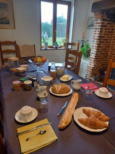Hostal La Maison Aux Pivoines