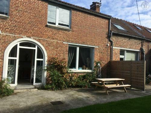 G�te Thiant, 4 Pi�ces, 6 Personnes - Fr-1-510-141
