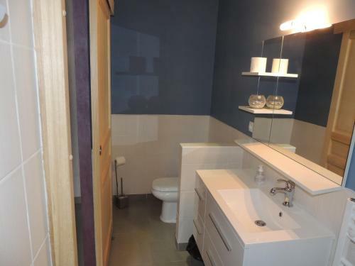 Hostal Les Conches, Chambres D'h�tes Et Gite