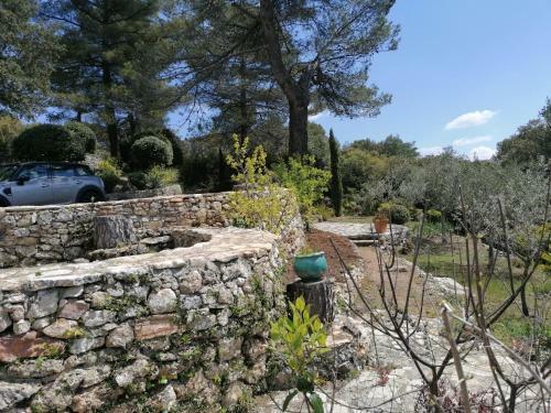 La Pin�de