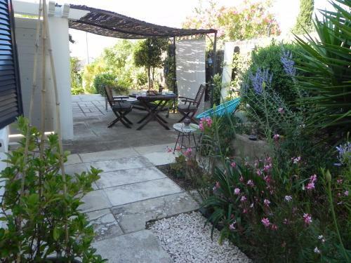 Apartamentos Au Pied Du Baou Avec Jardin Priv�
