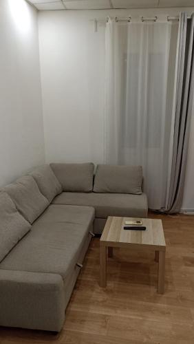 Apartamento Studio Neuf Climatis� Avec Terrasse (N.4)