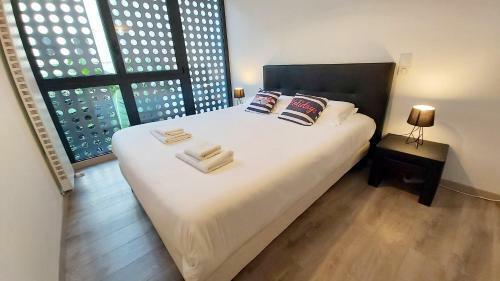Chez L�a