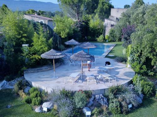 Villa Propri�t� Exceptionnelle � 25km D?aix En Provence - 8 Guests