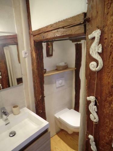 Apartamento G�te Par Ci, Par L�