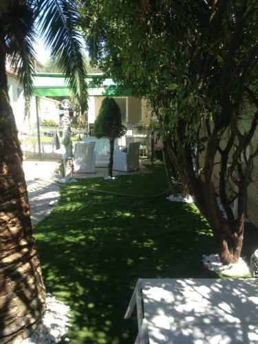 Apartamento Charmant Studio � Uchaud