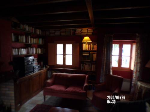 Maison Authentique Au C?ur de La Bourgogne