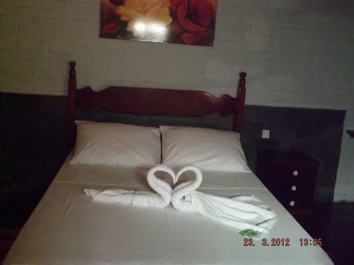 Hostal Pousada Quintal Das Pedras