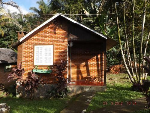 Hostal Pousada Quintal Das Pedras