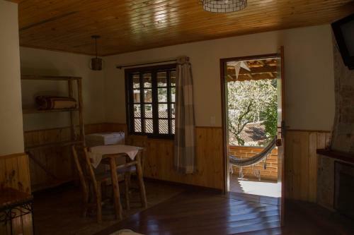 Bed & Breakfast Pousada Da Carmem