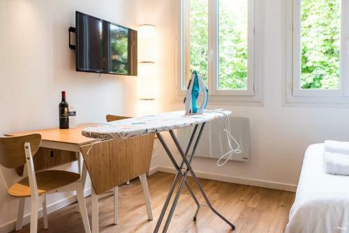 Apartamento Superbe Studio Cosy Metro Jeanne D'arc