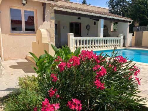 Villa Au Pont Des Charettes