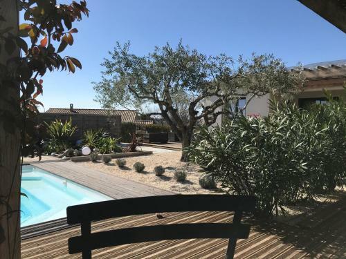 Bed & Breakfast Les Costebelles