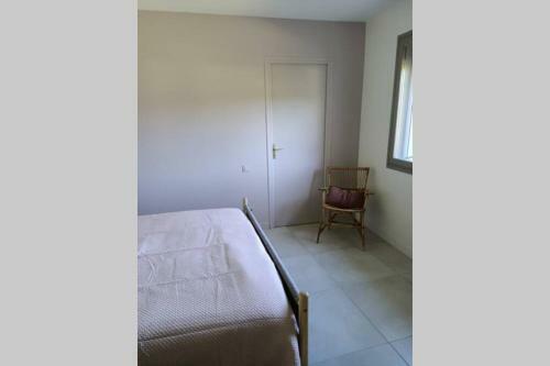 Datcha Dans Les Vignes De Valvign�res