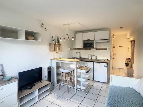 Apartamento Golfe Juan Studio Dans R�sidence Avec Piscine